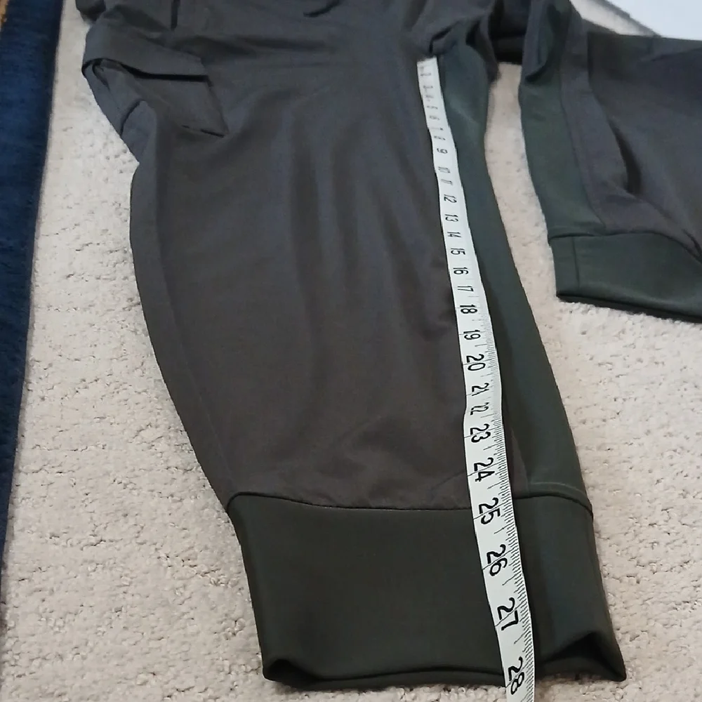 Athleta Joggers - Picture 11 of 12